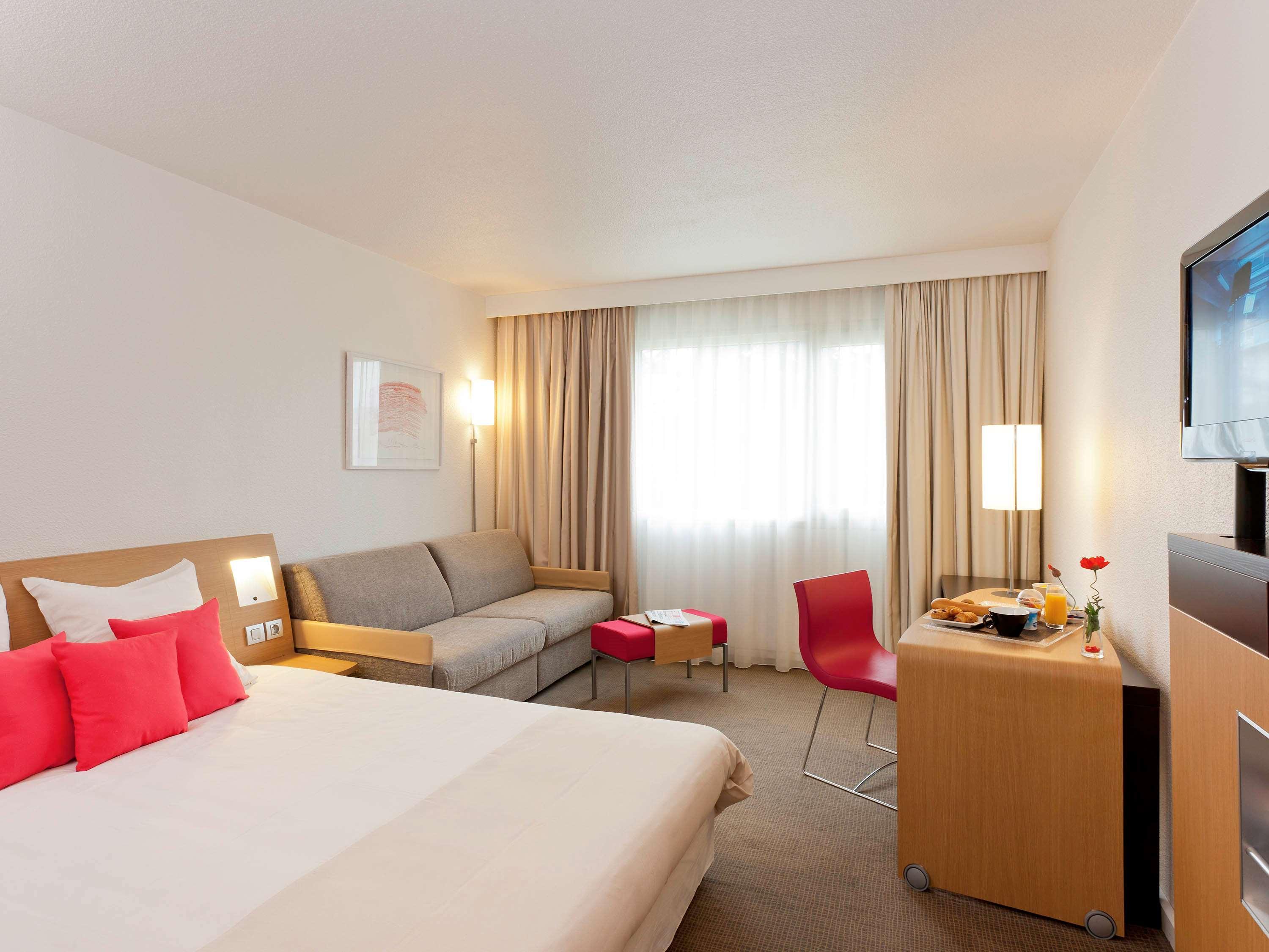 Novotel Pau Pyrenees Lescar Zewnętrze zdjęcie