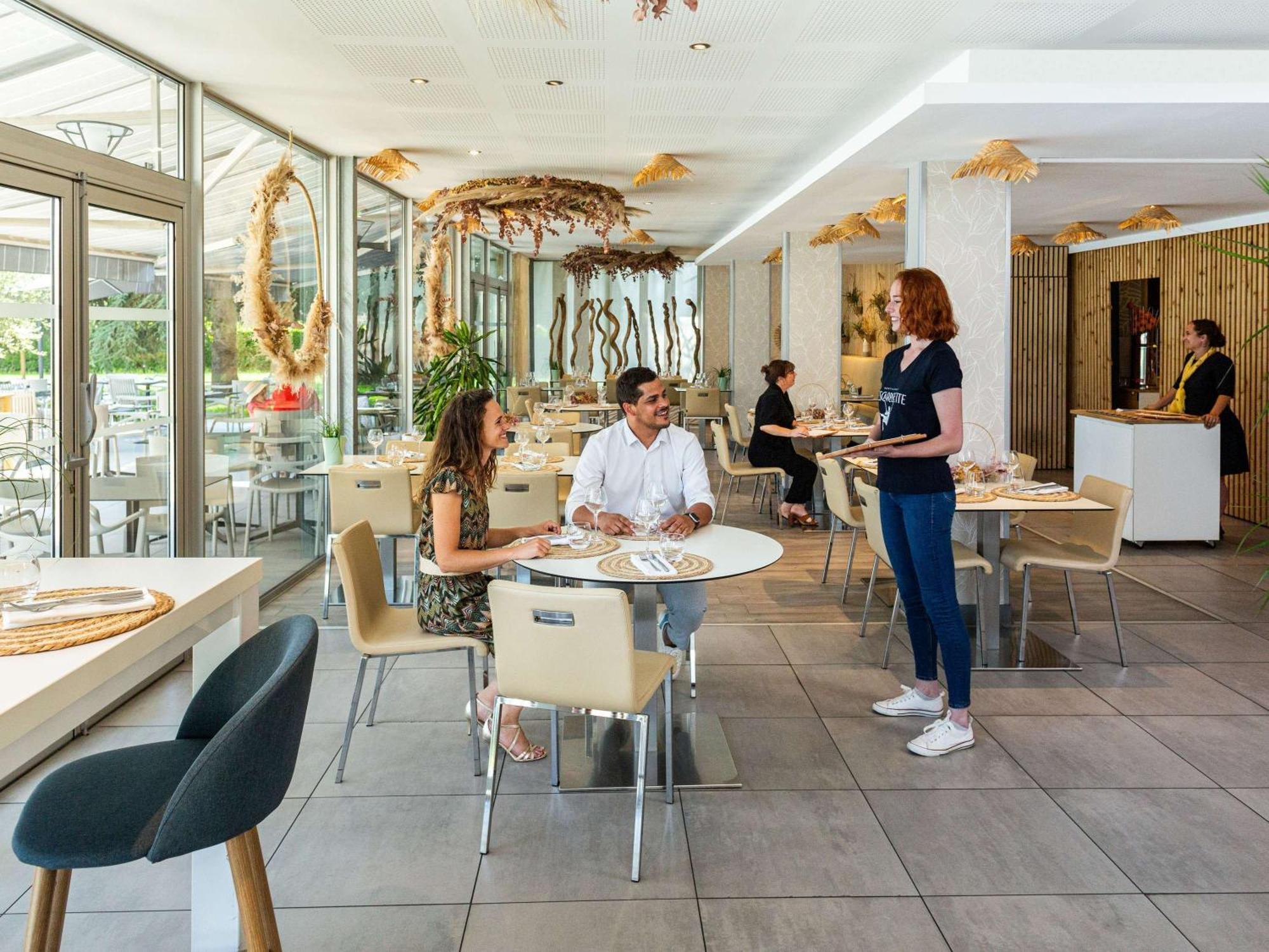 Novotel Pau Pyrenees Lescar Zewnętrze zdjęcie